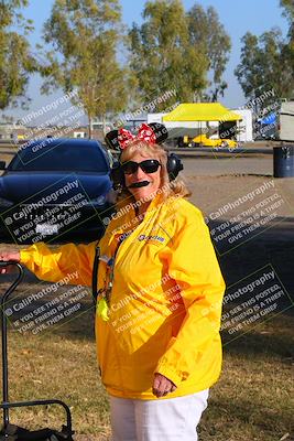 media/Oct-29-2022-CalClub SCCA (Sat) [[e05833b2e9]]/Around the Pits/